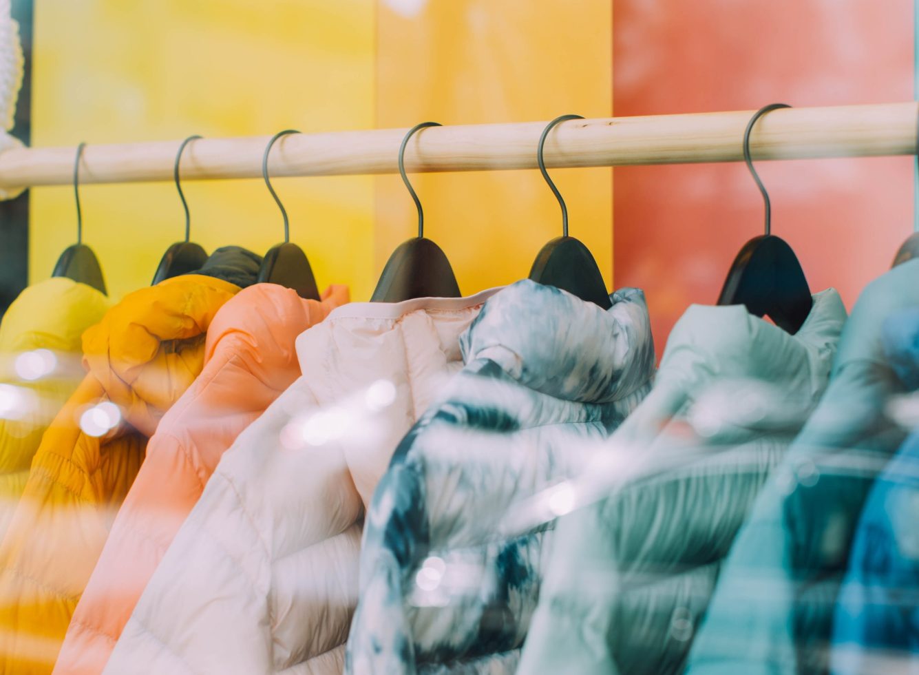 Online clothing sales to overtake in-store in 2022